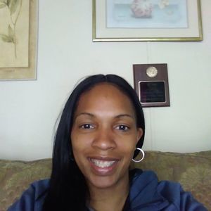 Meet your Posher, Delicia